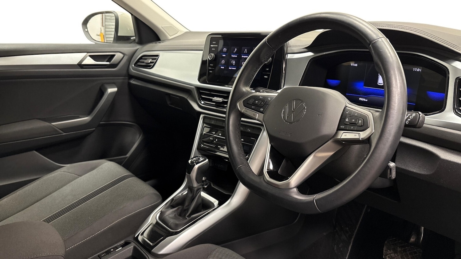 Used Volkswagen T-Roc 2022 for sale - 76842181: Photo 6