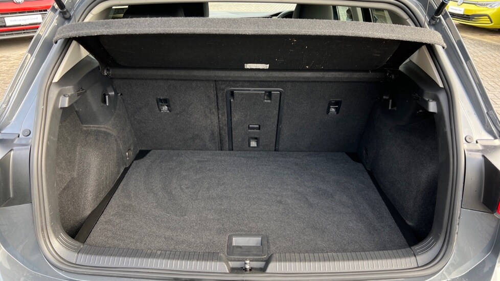 Used Volkswagen Golf 2022 for sale - 77036066: Photo 16