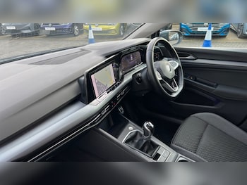 Used Volkswagen Golf 2022 for sale - 77036066: Photo