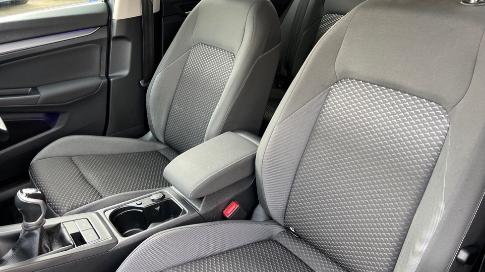 Used Volkswagen Golf 2022 for sale - 77036066: Photo 37