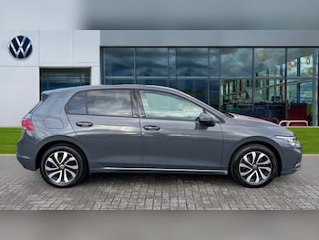 Used Volkswagen Golf 2022 for sale - 77036066: Photo