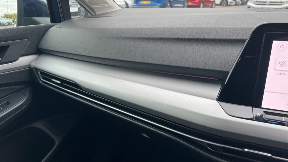 Used Volkswagen Golf 2024 for sale - 76276265: Photo 41