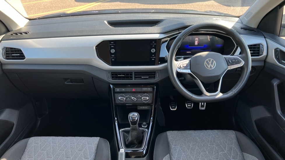 Used Volkswagen T-Cross 2023 for sale - 76067074: Photo 12