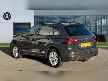 Used Volkswagen Tiguan 2022 for sale - 76507593: Photo