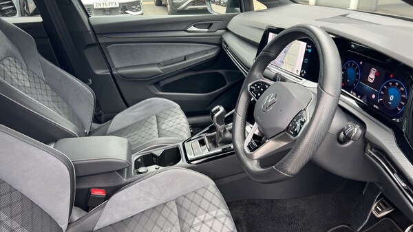 Used Volkswagen Golf 2024 for sale - 76124757: Photo 26