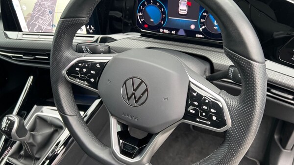 Used Volkswagen Golf 2024 for sale - 76124757: Photo 43