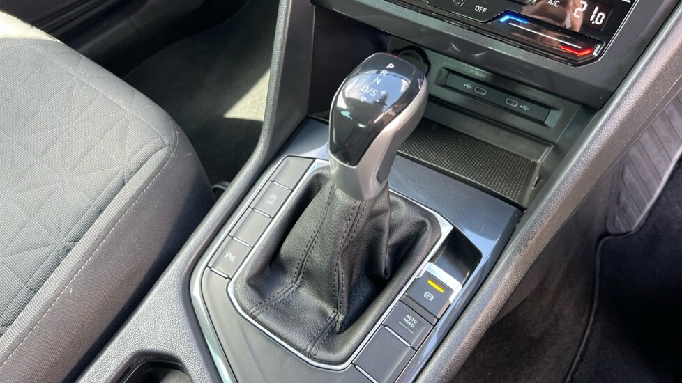 Used Volkswagen Tiguan 2022 for sale - 76096016: Photo 34