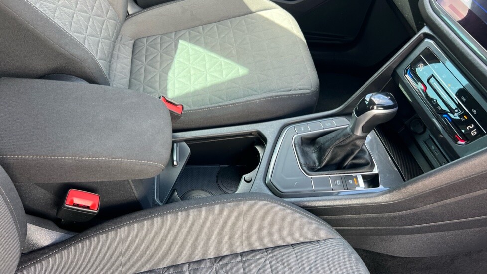 Used Volkswagen Tiguan 2022 for sale - 76096016: Photo 42
