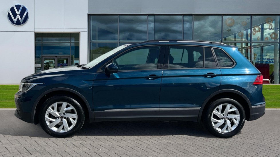 Used Volkswagen Tiguan 2022 for sale - 76096016: Photo 9