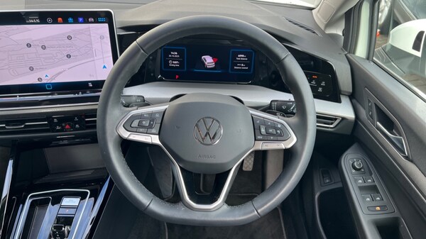 Used Volkswagen Golf 2025 for sale - 75522088: Photo 27