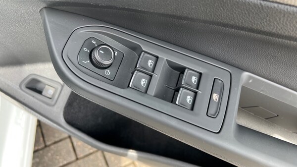 Used Volkswagen Golf 2025 for sale - 75522088: Photo 33