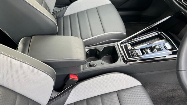 Used Volkswagen Golf 2025 for sale - 75522088: Photo 43