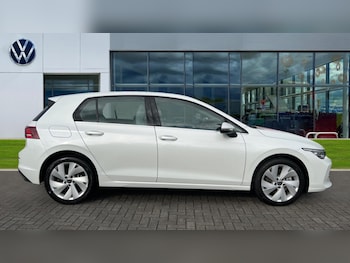 Used Volkswagen Golf 2025 for sale - 75522088: Photo 4