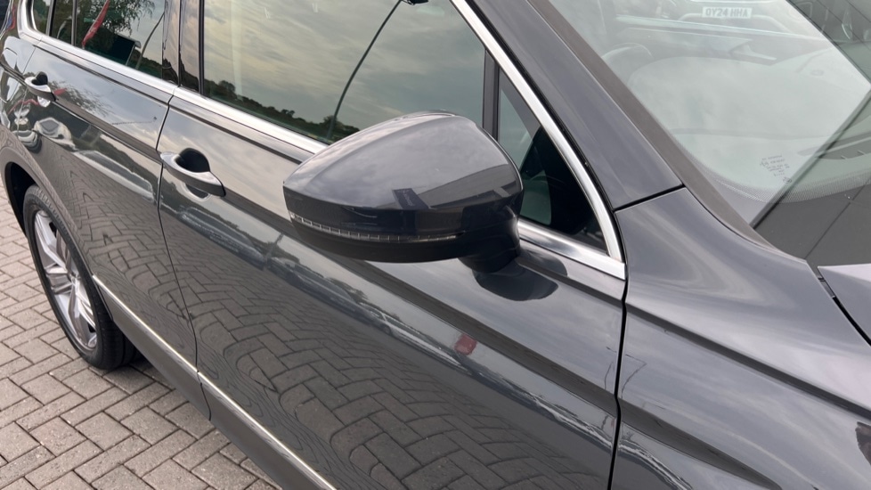 Used Volkswagen Tiguan 2019 for sale - 76487453: Photo 46