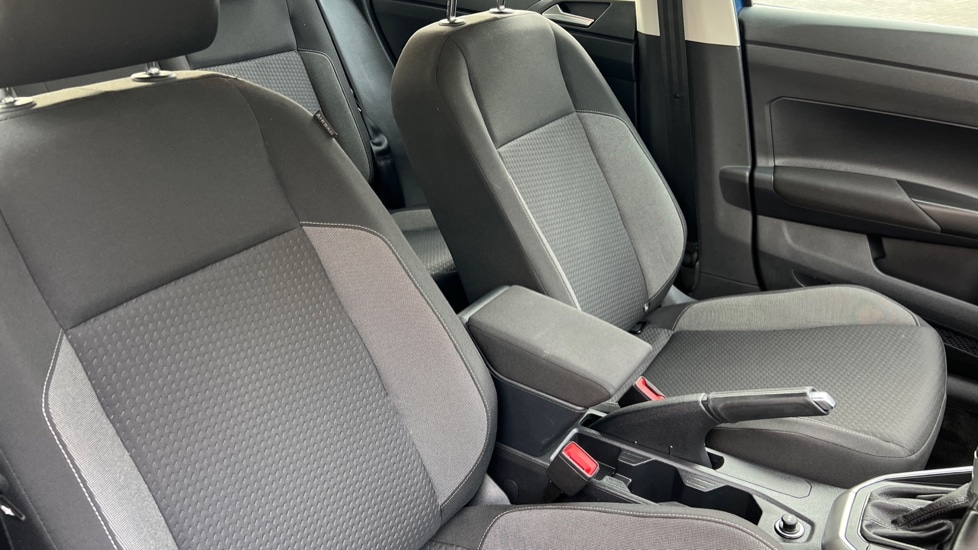 Used Volkswagen Polo 2024 for sale - 77082512: Photo 36