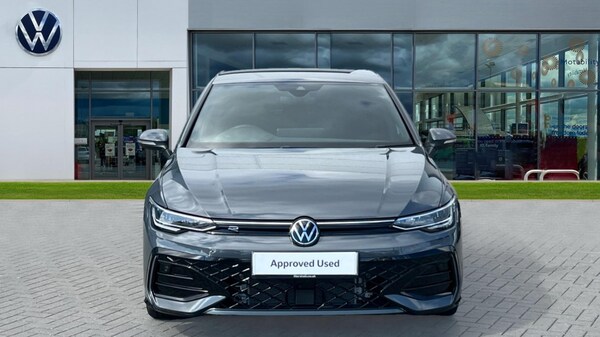 Used Volkswagen Golf 2025 for sale - 75702507: Photo 10