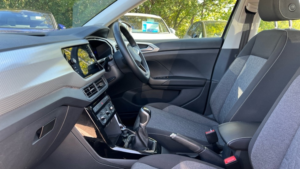 Used Volkswagen T-Cross 2023 for sale - 76668188: Photo 28