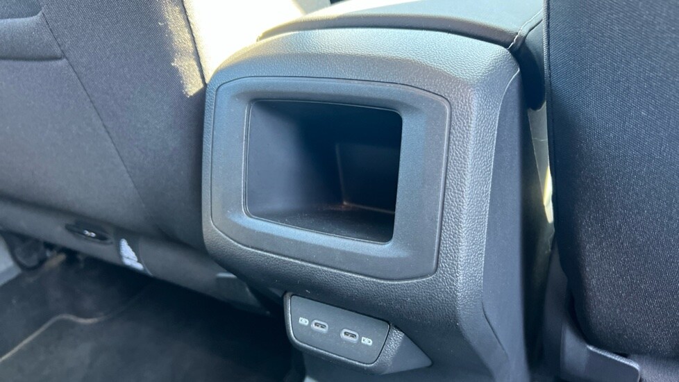 Used Volkswagen T-Cross 2023 for sale - 76668188: Photo 34