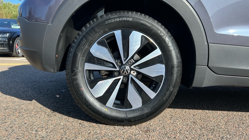 Used Volkswagen T-Cross 2023 for sale - 76668188: Photo 5