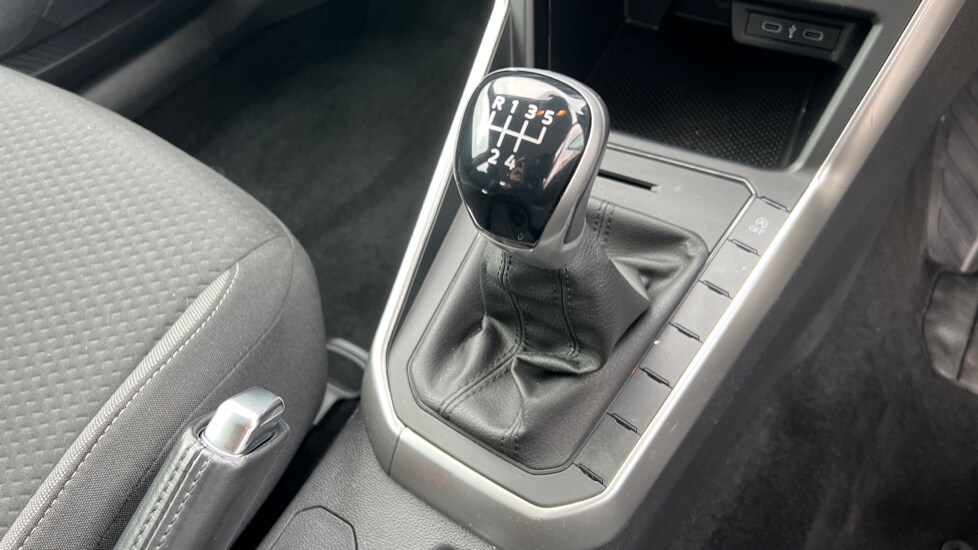 Used Volkswagen Polo 2023 for sale - 76475075: Photo 42