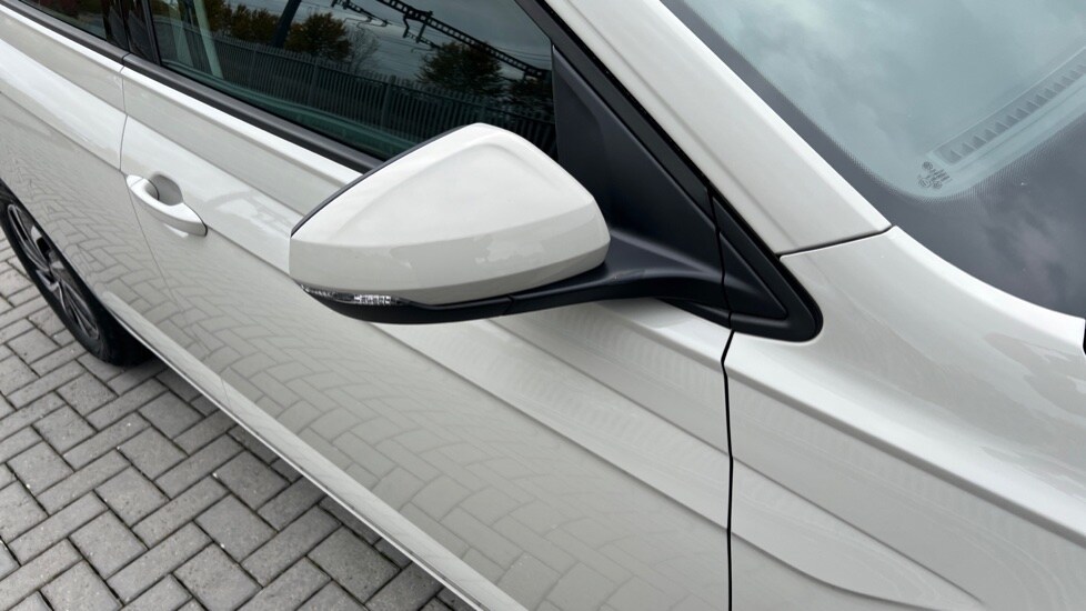 Used Volkswagen Polo 2023 for sale - 76475075: Photo 54