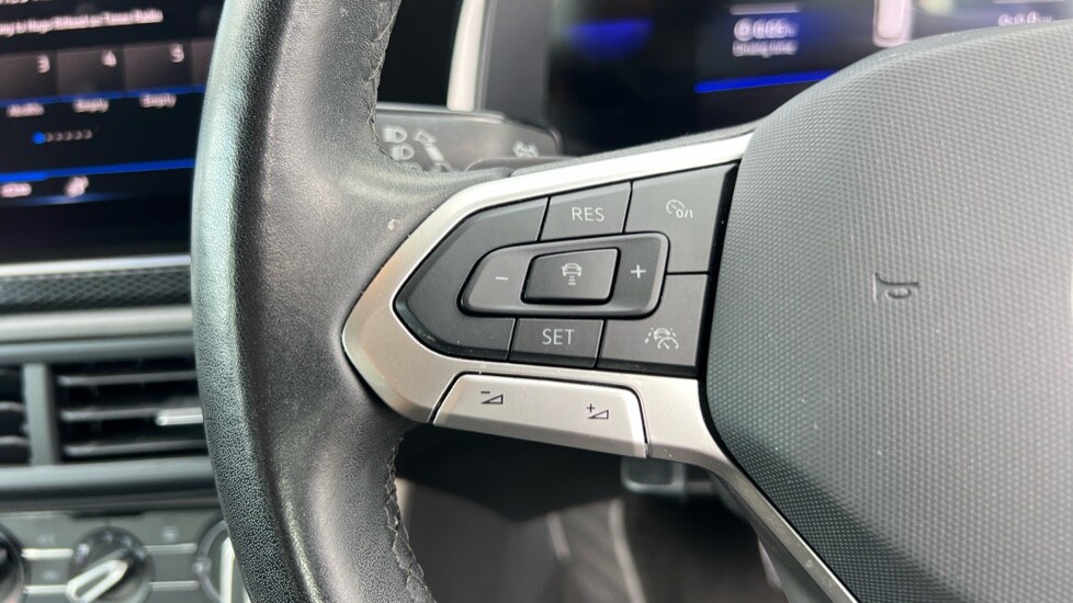 Used Volkswagen Polo 2023 for sale - 76458742: Photo 30