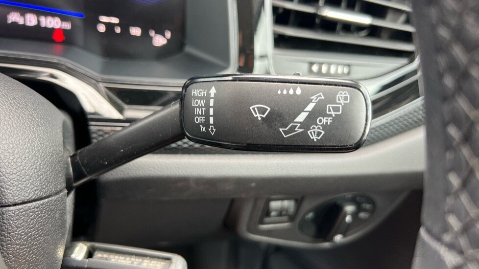 Used Volkswagen Polo 2023 for sale - 76458742: Photo 40