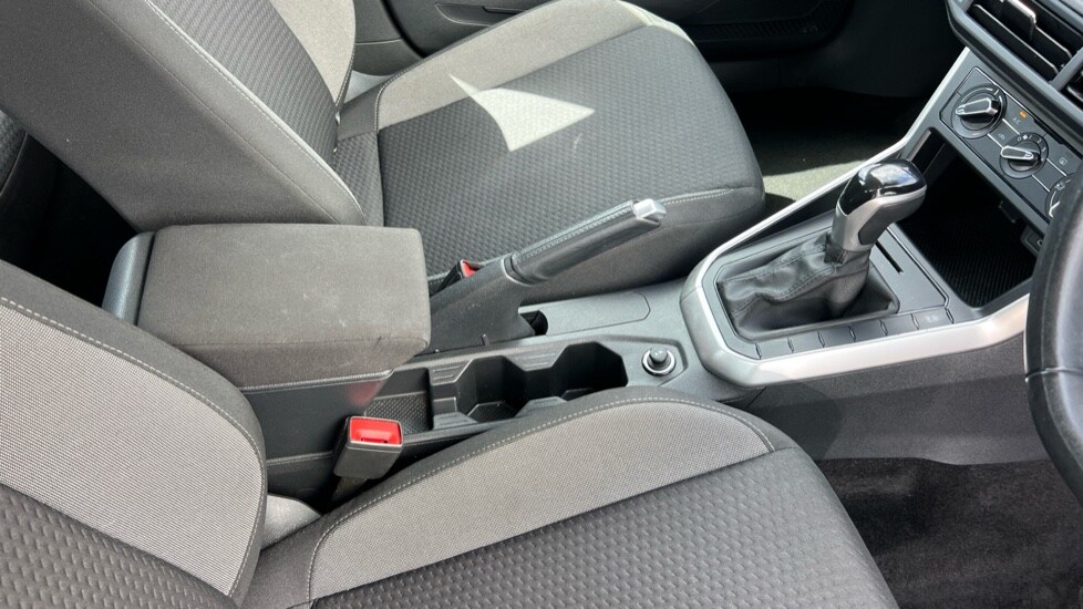 Used Volkswagen Polo 2023 for sale - 76458742: Photo 42