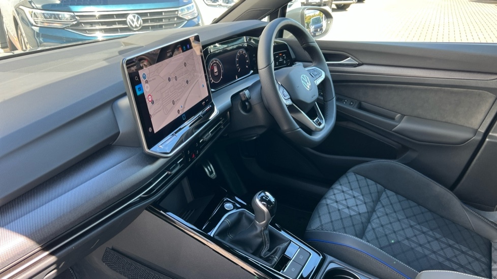 Used Volkswagen Golf 2025 for sale - 76652458: Photo 2