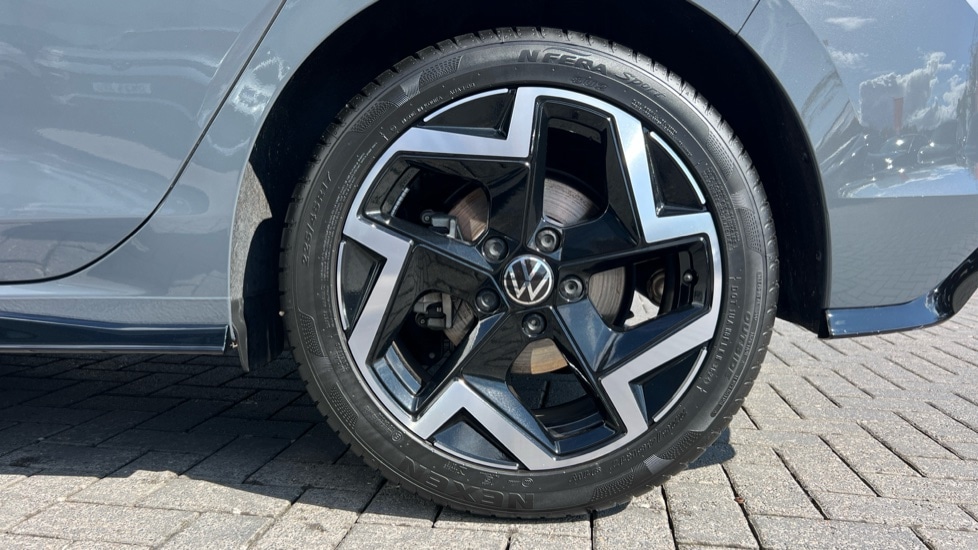 Used Volkswagen Golf 2025 for sale - 76652458: Photo 20