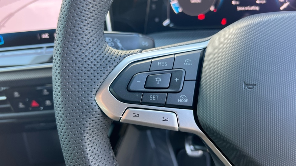 Used Volkswagen Golf 2025 for sale - 76652458: Photo 30