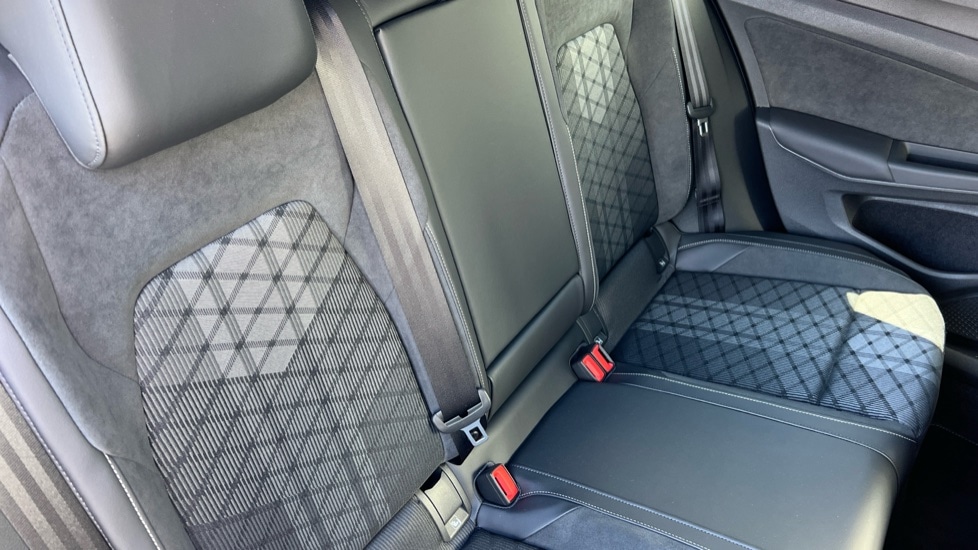 Used Volkswagen Golf 2025 for sale - 76652458: Photo 38