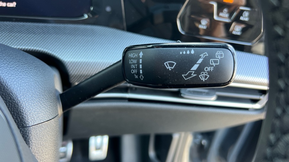 Used Volkswagen Golf 2025 for sale - 76652458: Photo 40