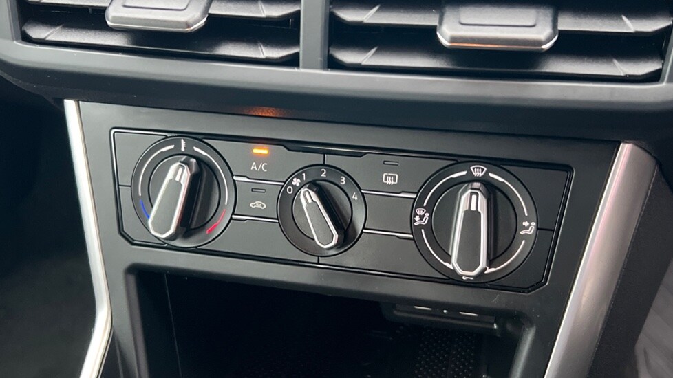 Used Volkswagen Polo 2023 for sale - 76563650: Photo 29