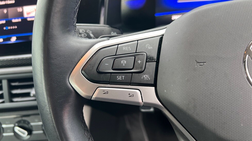 Used Volkswagen Polo 2023 for sale - 76563650: Photo 30