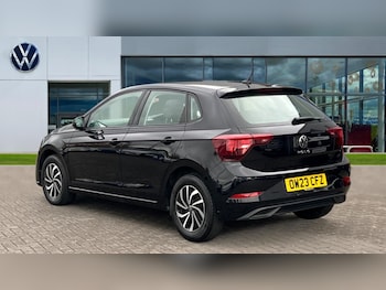 Used Volkswagen Polo 2023 for sale - 76563650: Photo