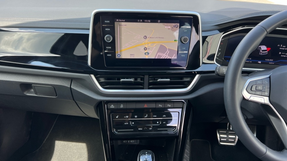 Used Volkswagen T-Roc 2024 for sale - 76593762: Photo 13