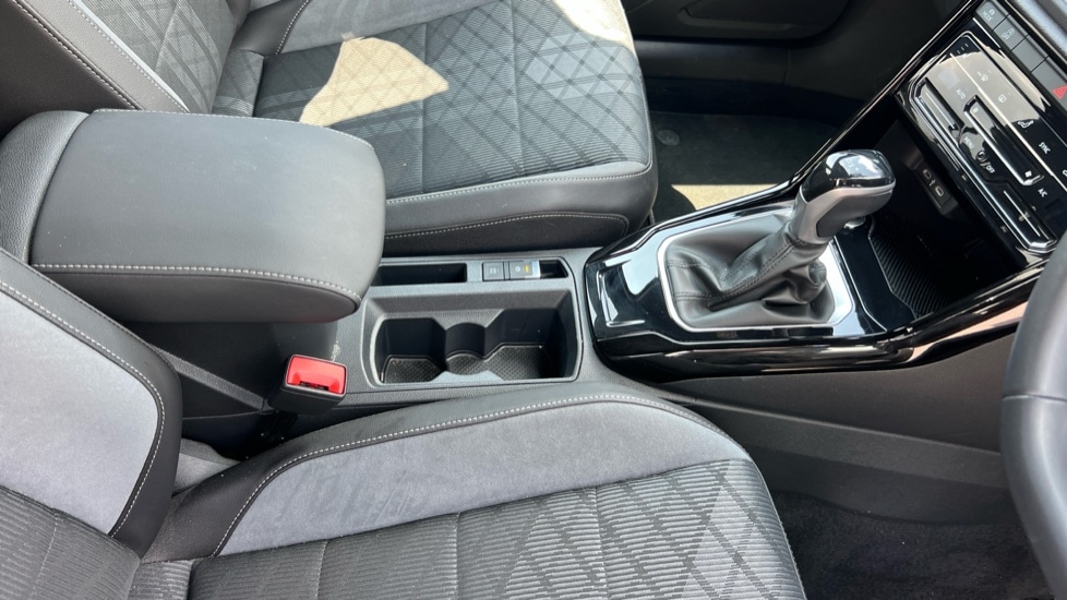 Used Volkswagen T-Roc 2024 for sale - 76593762: Photo 43