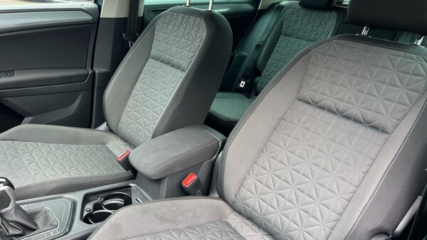 Used Volkswagen Tiguan 2022 for sale - 75610584: Photo 37