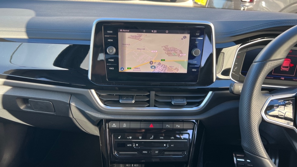 Used Volkswagen T-Roc 2023 for sale - 76984013: Photo 21