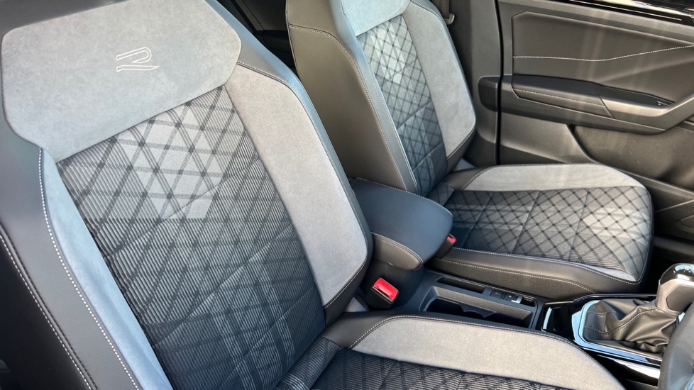 Used Volkswagen T-Roc 2023 for sale - 76984013: Photo 44