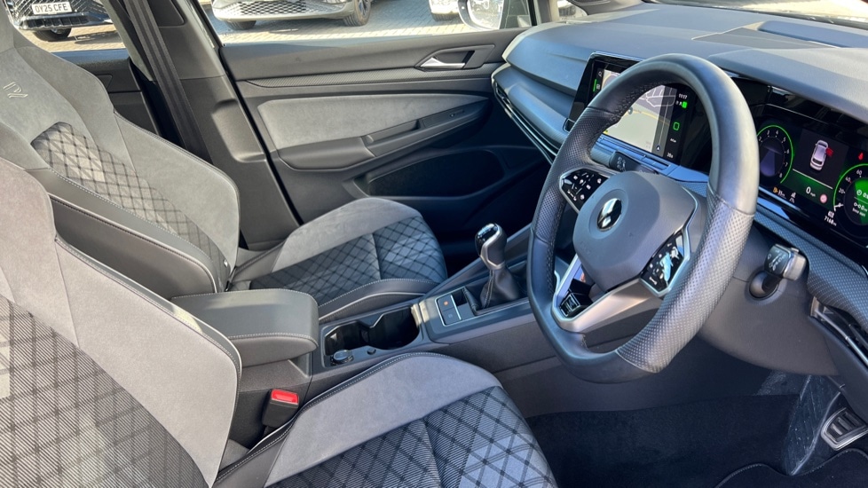 Used Volkswagen Golf 2022 for sale - 77031281: Photo 34