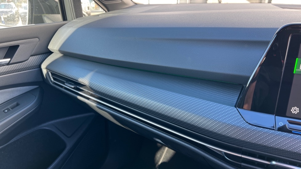 Used Volkswagen Golf 2022 for sale - 77031281: Photo 49