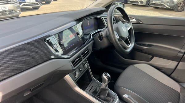 Used Volkswagen Polo 2022 for sale - 75796632: Photo 2