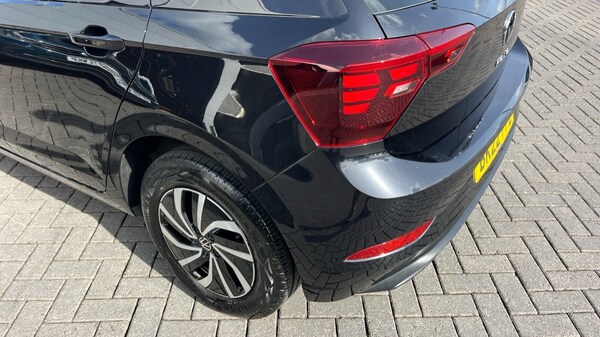 Used Volkswagen Polo 2022 for sale - 75796632: Photo 49