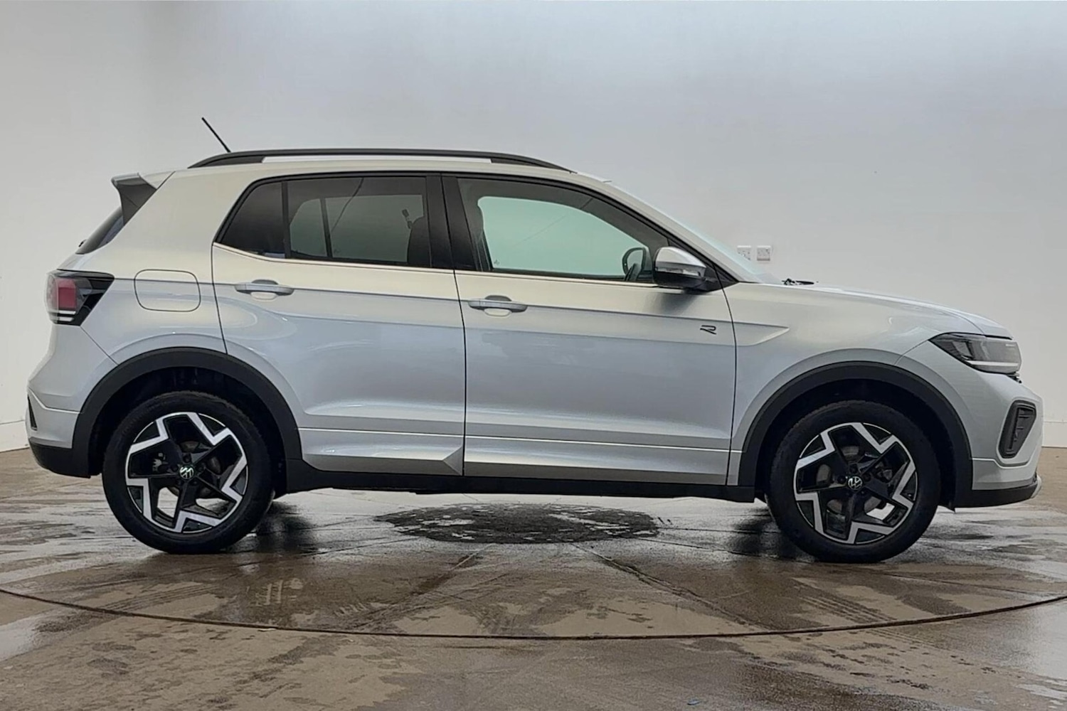 Used Volkswagen T-Cross 2025 for sale - 76842065: Photo 4