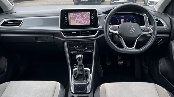 Used Volkswagen T-Roc 2022 for sale - 76124780: Photo 12