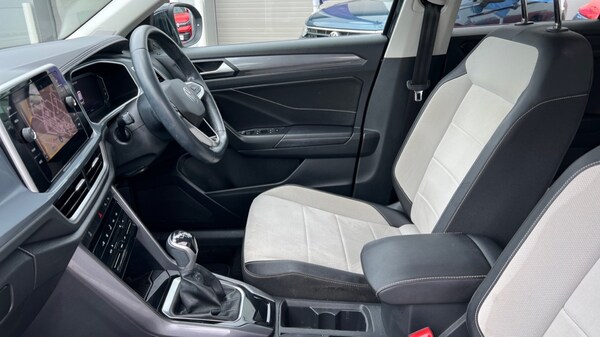 Used Volkswagen T-Roc 2022 for sale - 76124780: Photo 28