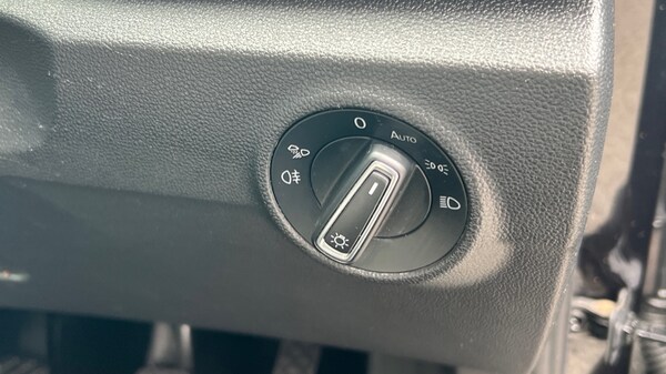 Used Volkswagen T-Roc 2022 for sale - 76124780: Photo 32