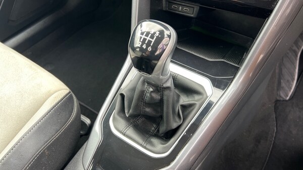 Used Volkswagen T-Roc 2022 for sale - 76124780: Photo 34